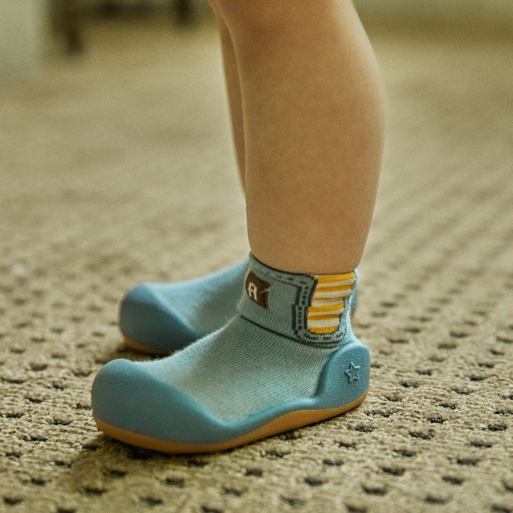 ATTIPAS BOOTS BLUE SUELA BICOLOR